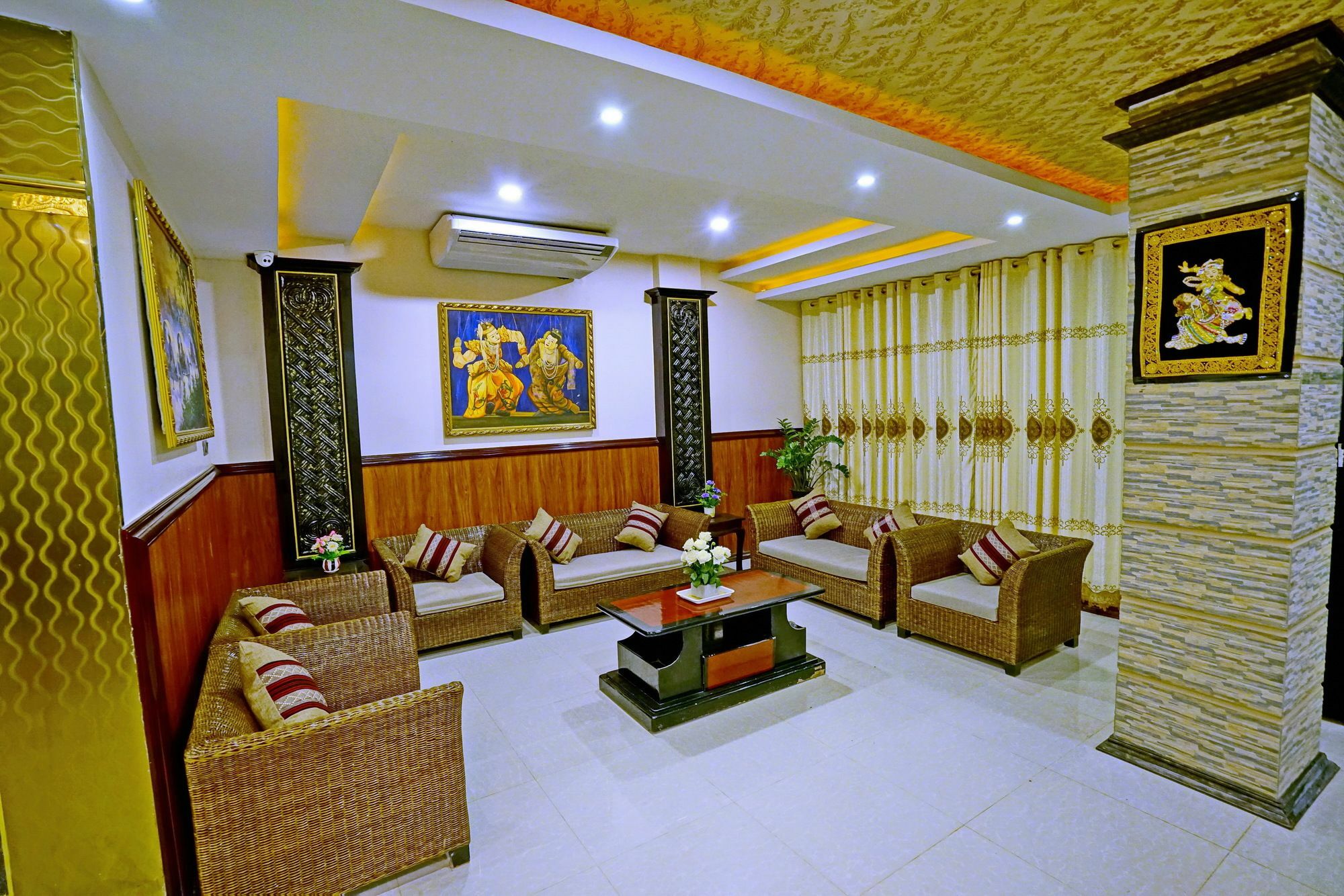 Hotel Boss - Mandalay Exterior photo